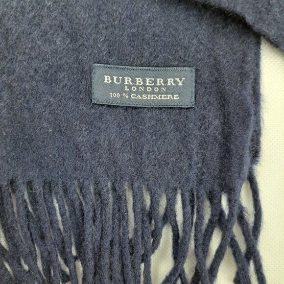 BURBERRY London Solid Plaid Knit 100% Cashmere Logo Charcoal Gray Scarf - Picture 6 of 8